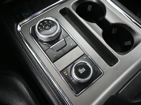 Used 2021 Ford Expedition XLT AWD/4WD image 23
