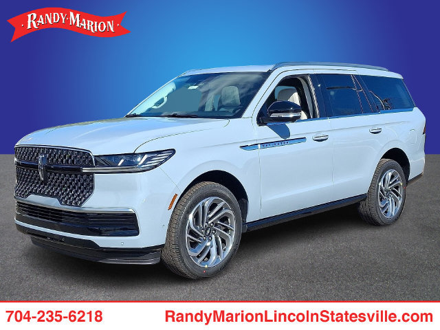 New 2025 Lincoln Navigator Reserve AWD/4WD image 1
