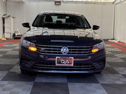 Used 2017 Volkswagen Passat 1.8T R-Line image 2