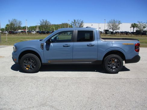 New 2025 Ford Maverick Tremor image 4