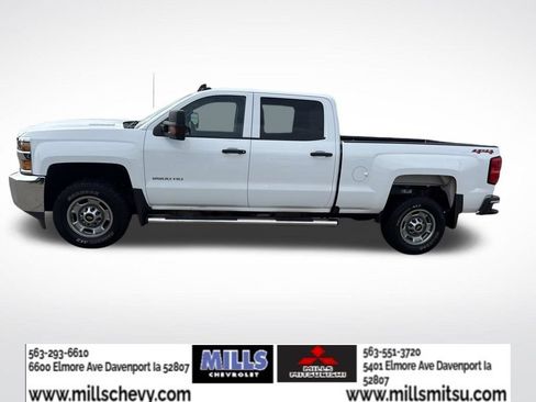 Used 2019 Chevrolet Silverado 2500 W/T w/ WT Convenience Package AWD/4WD image 2