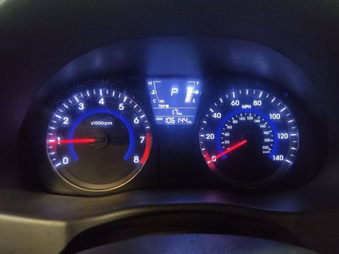 Used 2013 Hyundai Accent GLS image 23