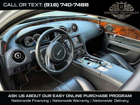 Used 2013 Jaguar XJ RWD image 17