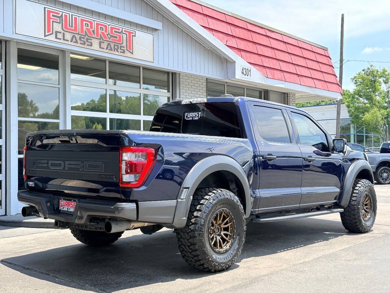Used 2022 Ford F150 Raptor w/ Equipment Group 801A High AWD/4WD image 3