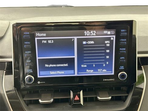 Used 2022 Toyota Corolla LE image 11