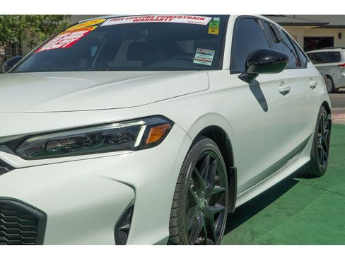 Used 2025 Honda Civic Sport image 18