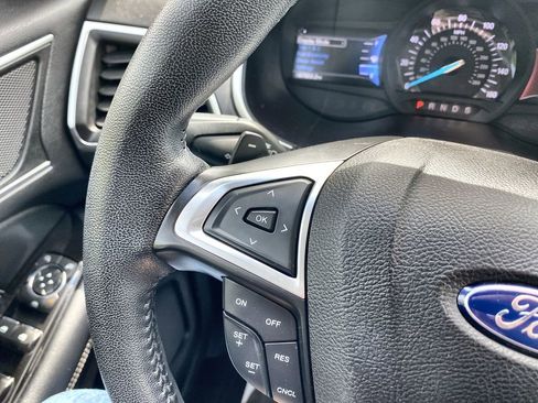 Used 2016 Ford Edge Titanium w/ Equipment Group 301A AWD/4WD image 22