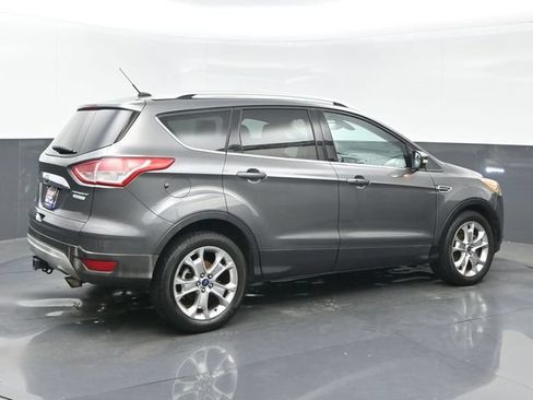 Used 2014 Ford Escape Titanium w/ Equipment Group 401A FWD image 6