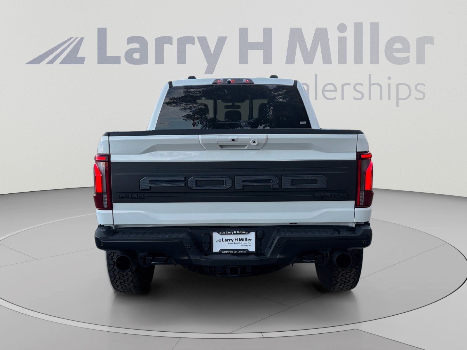 Used 2025 Ford F150 Raptor AWD/4WD image 4