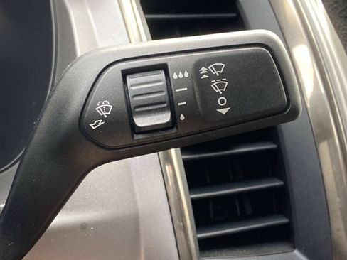 Used 2019 Ford Ranger XLT w/ Equipment Group 302A Luxury AWD/4WD image 26