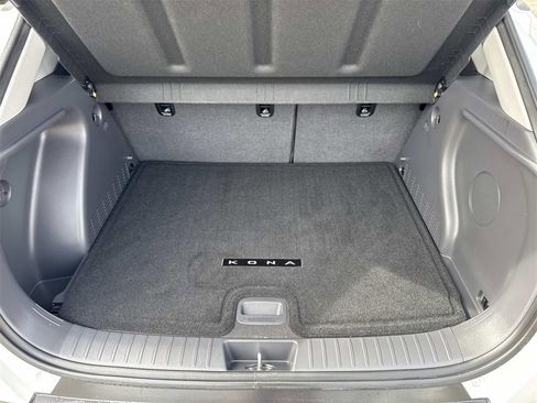 Used 2024 Hyundai Kona Limited image 27