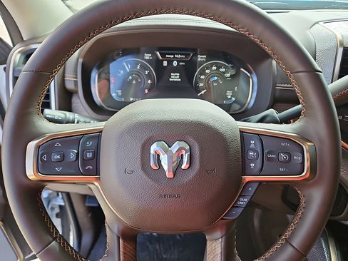 Used 2025 RAM 2500 Limited image 17