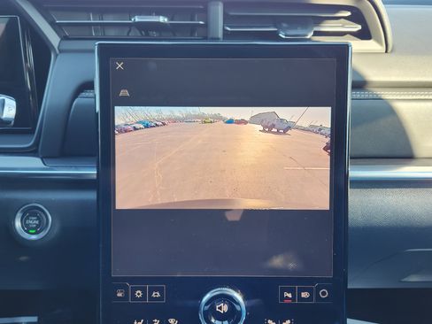 Used 2025 GMC Terrain Elevation image 19