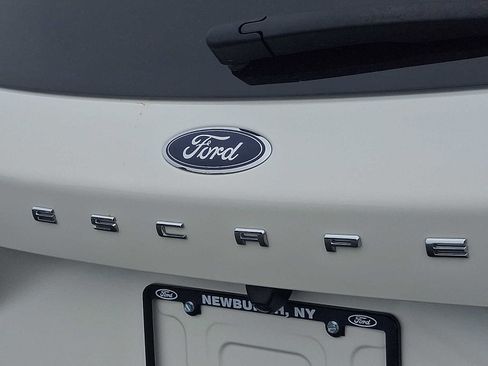 Certified 2023 Ford Escape Active AWD/4WD image 27