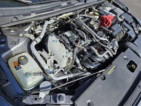 Used 2021 Nissan Sentra SV w/ Trunk Package image 17