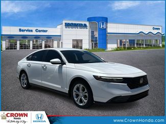 Certified 2023 Honda Accord LX image 1