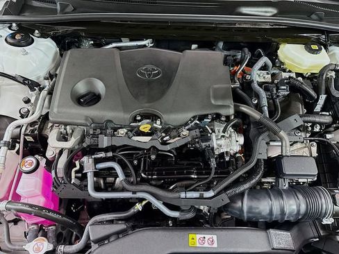 Used 2025 Toyota Camry XSE image 31