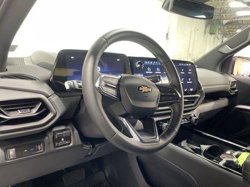 New 2026 Chevrolet Silverado EV LT image 14