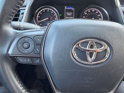 Used 2023 Toyota Camry SE w/ Convenience Package FWD image 16