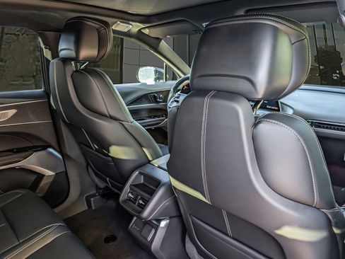 New 2026 Cadillac Lyriq Premium Sport AWD/4WD image 17