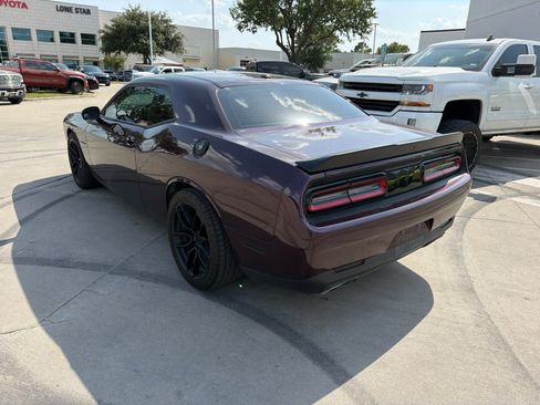 Used 2021 Dodge Challenger R/T w/ Blacktop Package RWD image 4