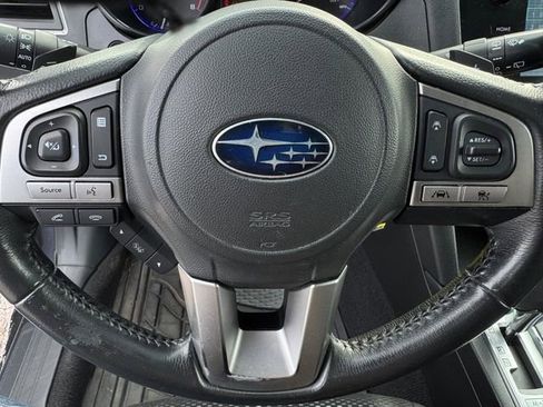 Used 2017 Subaru Outback 2.5i Premium image 19