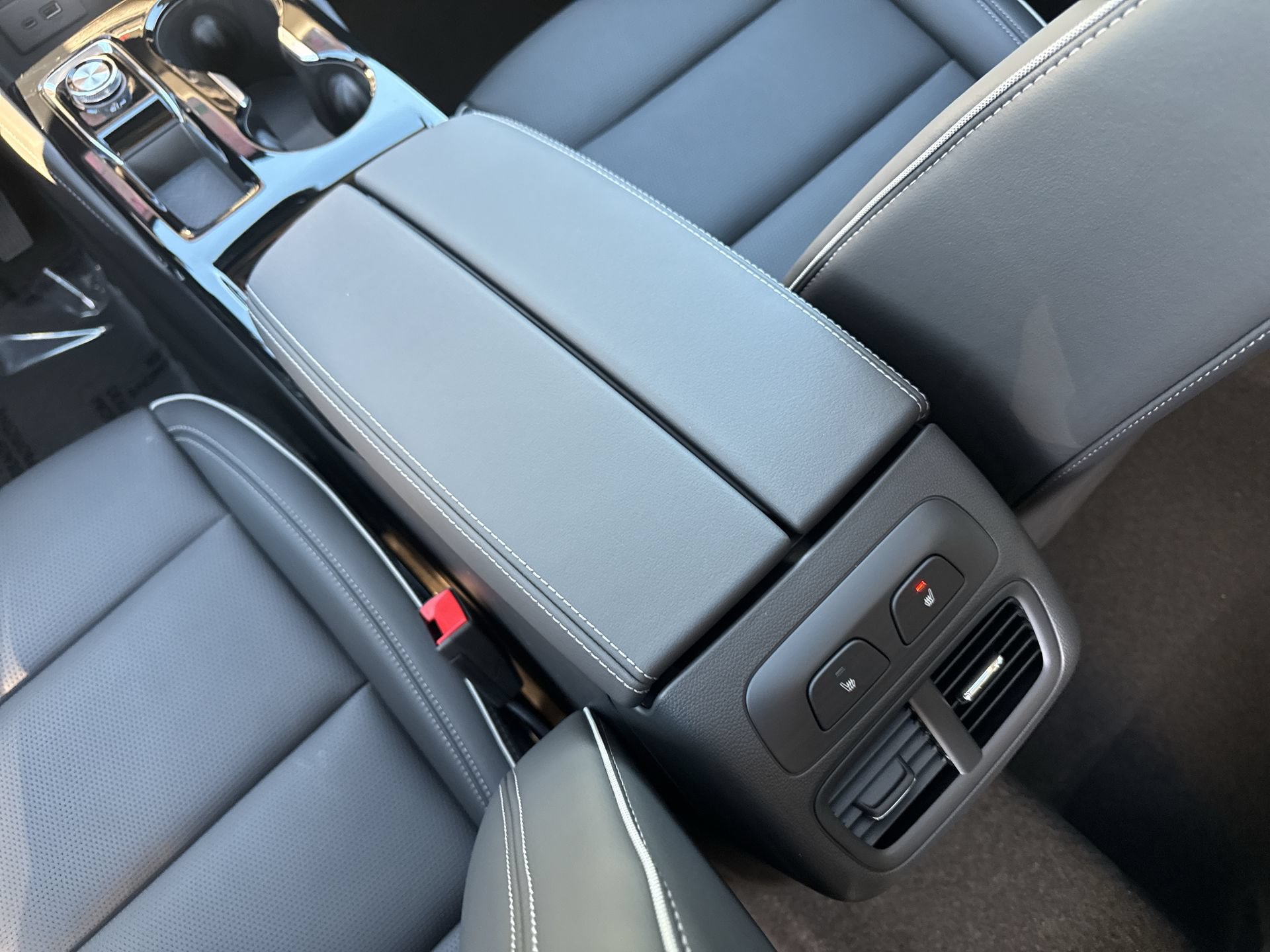 New 2026 Buick Envision Avenir AWD/4WD image 23
