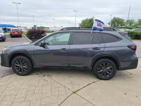 Certified 2025 Subaru Outback Onyx Edition AWD/4WD image 8