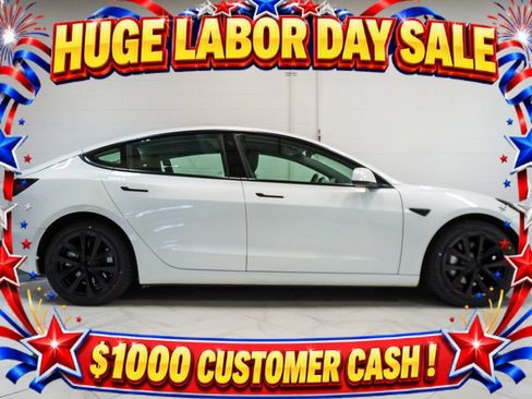Used 2022 Tesla Model 3 Long Range AWD/4WD image 26