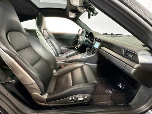 Used 2016 Porsche 911 Carrera 4 GTS image 27