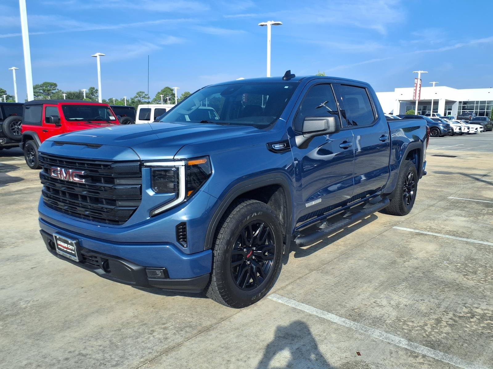 Used 2026 GMC Sierra 1500 Elevation w/ Elevation Select Package RWD image 3