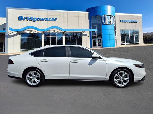 Used 2024 Honda Accord LX image 7