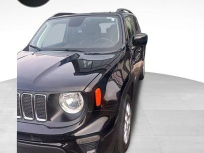 Used 2019 Jeep Renegade Latitude w/ Cold Weather Group