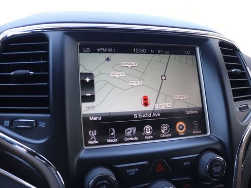 Used 2014 Jeep Grand Cherokee Limited w/ Trailer Tow Group IV AWD/4WD image 4