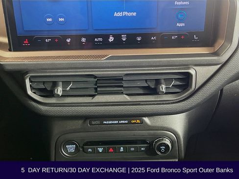 Used 2025 Ford Bronco Sport Outer Banks AWD/4WD image 21