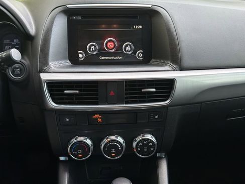 Used 2016 MAZDA CX-5 Touring FWD image 18