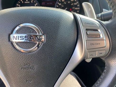Used 2017 Nissan Altima 2.5 SR FWD image 21