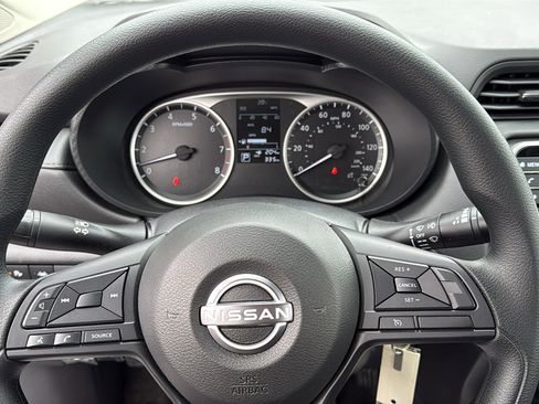 Certified 2025 Nissan Versa S w/ Trunk Package image 9