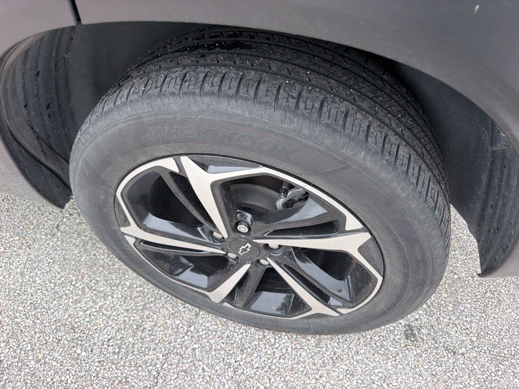 Used 2022 Chevrolet TrailBlazer RS FWD image 10