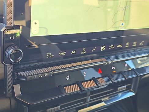 New 2026 GMC Hummer EV SUV image 16