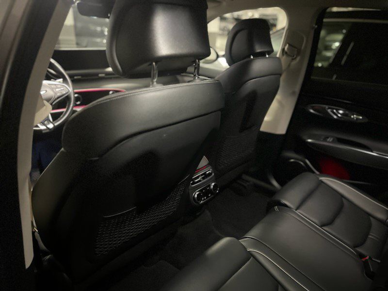 Used 2023 Genesis Electrified GV70 AWD/4WD image 11