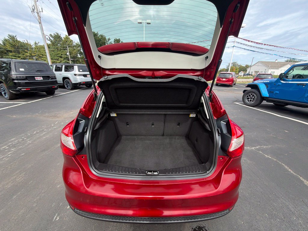 Used 2014 Ford Focus SE FWD image 33