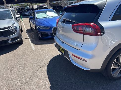 Used 2018 Kia Niro Touring image 15