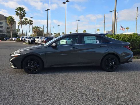 New 2026 Hyundai Elantra SEL Sport FWD image 3