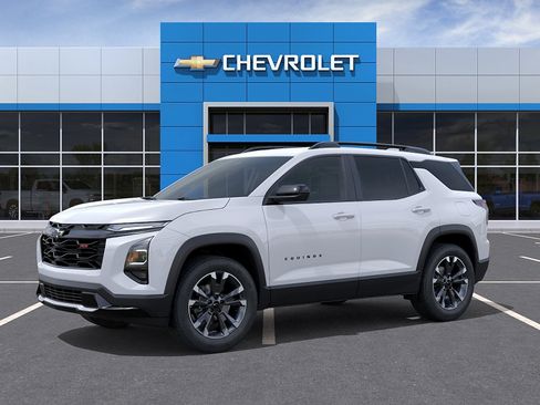 New 2026 Chevrolet Equinox RS w/ Convenience Package III AWD/4WD image 2