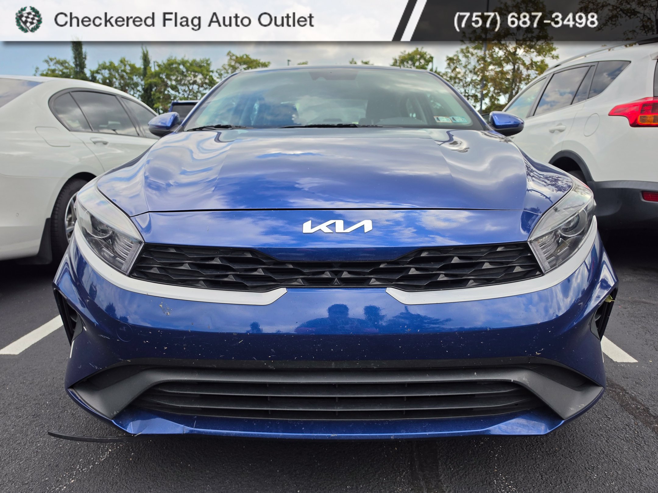 Used 2023 Kia Forte LXS FWD image 2