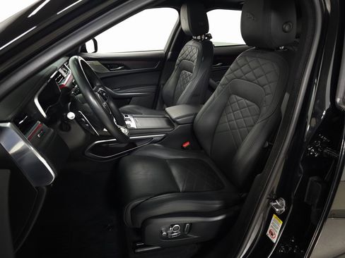 Used 2022 Jaguar F-PACE S image 18