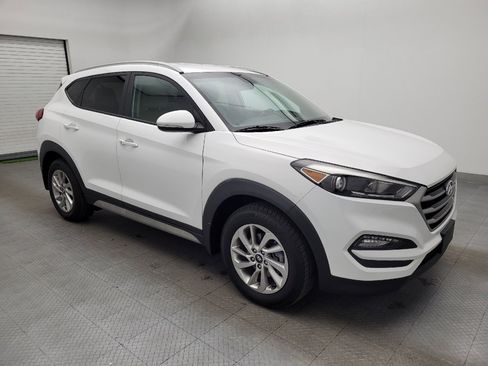 Used 2017 Hyundai Tucson SE Plus image 11