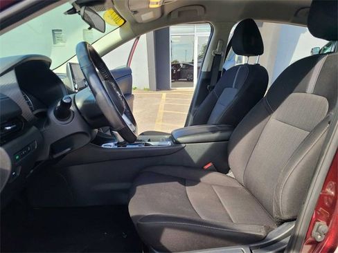 Used 2022 Nissan Sentra SV image 14