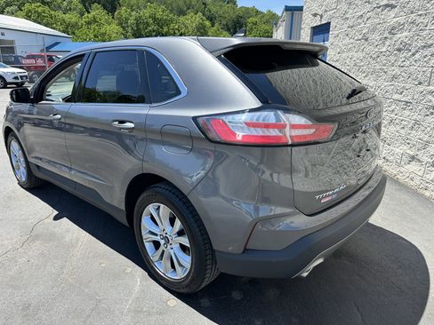Used 2021 Ford Edge Titanium w/ Equipment Group 301A AWD/4WD image 5